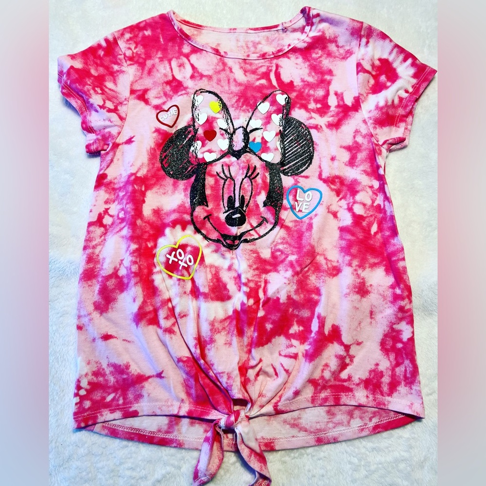 Minnie Mouse V-Day Shirt